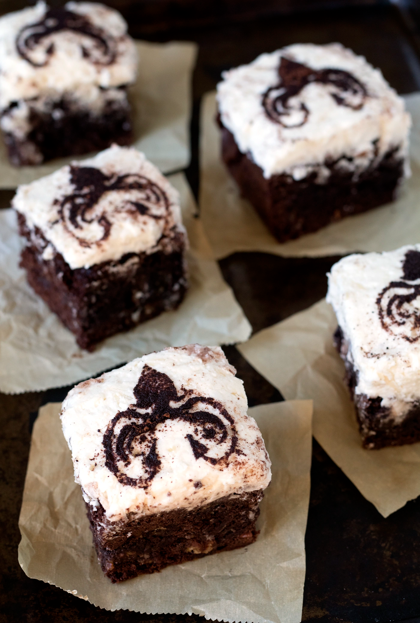 Almond Greyjoy Brownies | Sarah Makes Stuff